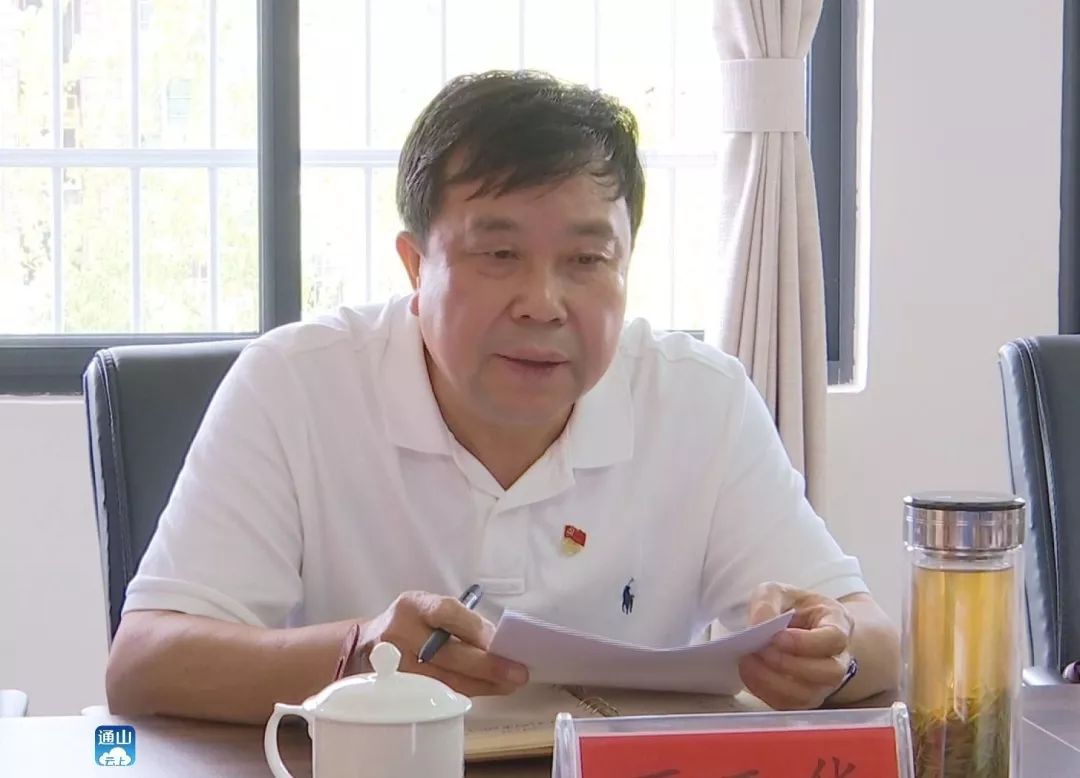 【关注】石玉华在县城管局调研时要求:以群众需求为目标 提升城市管理
