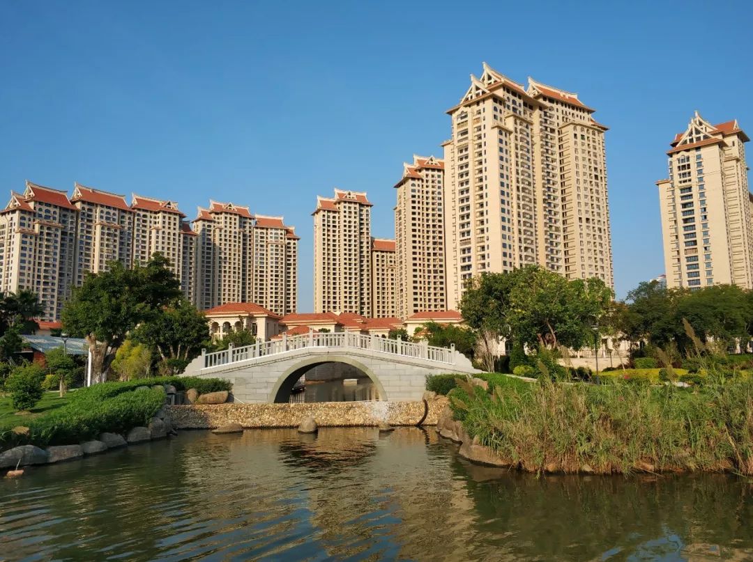 厦门住宅集团首个在榕项目开盘不熟看看我们在厦拍摄的同系列盘