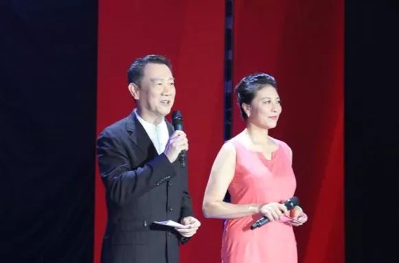 专访著名主持人赵保乐扎根群众生活文化艺术才能枝繁叶茂