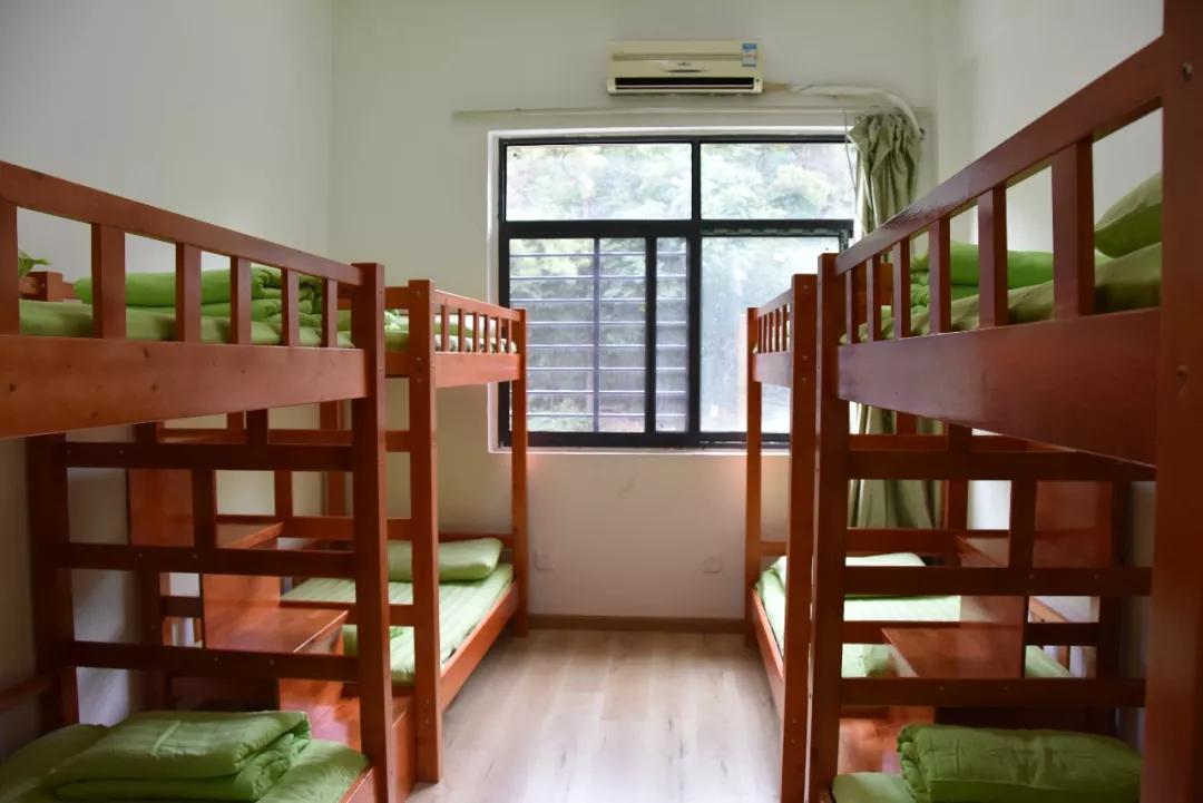 小萌新们来了,大方学校就是另一个家_食堂