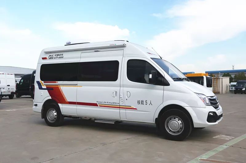 宇通b330大通底盘感恩版房车