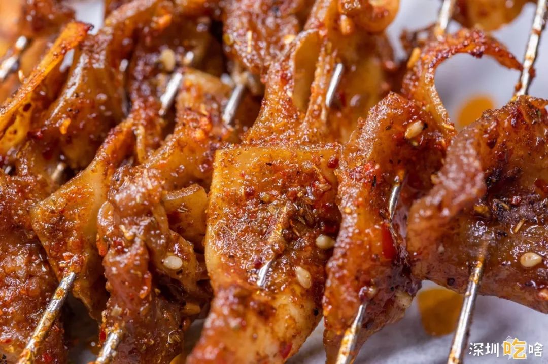 58折人均60马路边撸东北烧烤