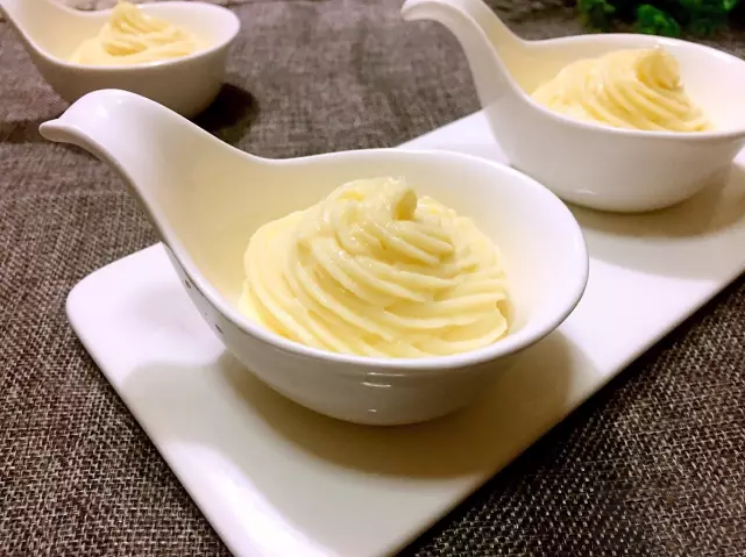 银河天幕教你做好吃的卡仕达酱