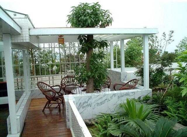 不想顶楼变蒸笼可以在装修时做这三种处理