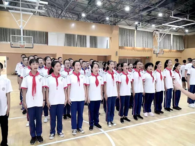 忆苦思甜,军纪永驻心间 ——记厦门一中海沧校区初二年段军训活动