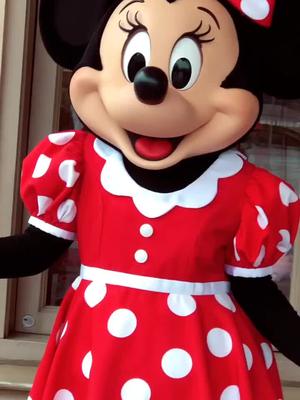 上海迪士尼度假区米妮这么调皮可爱的一面你们可曾见过