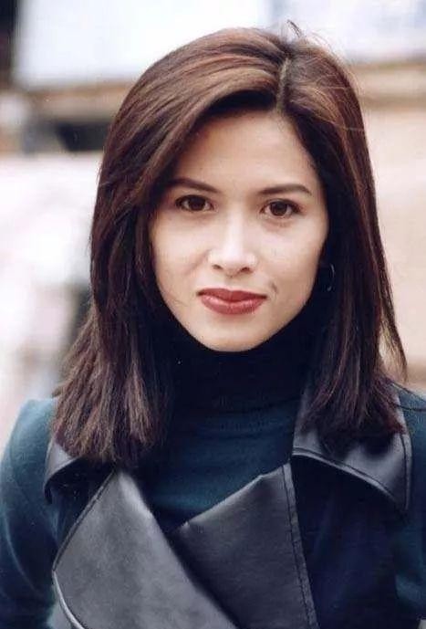 郑伊健前女友有新剧播出54岁仍享受单身曾帮曹永廉还债