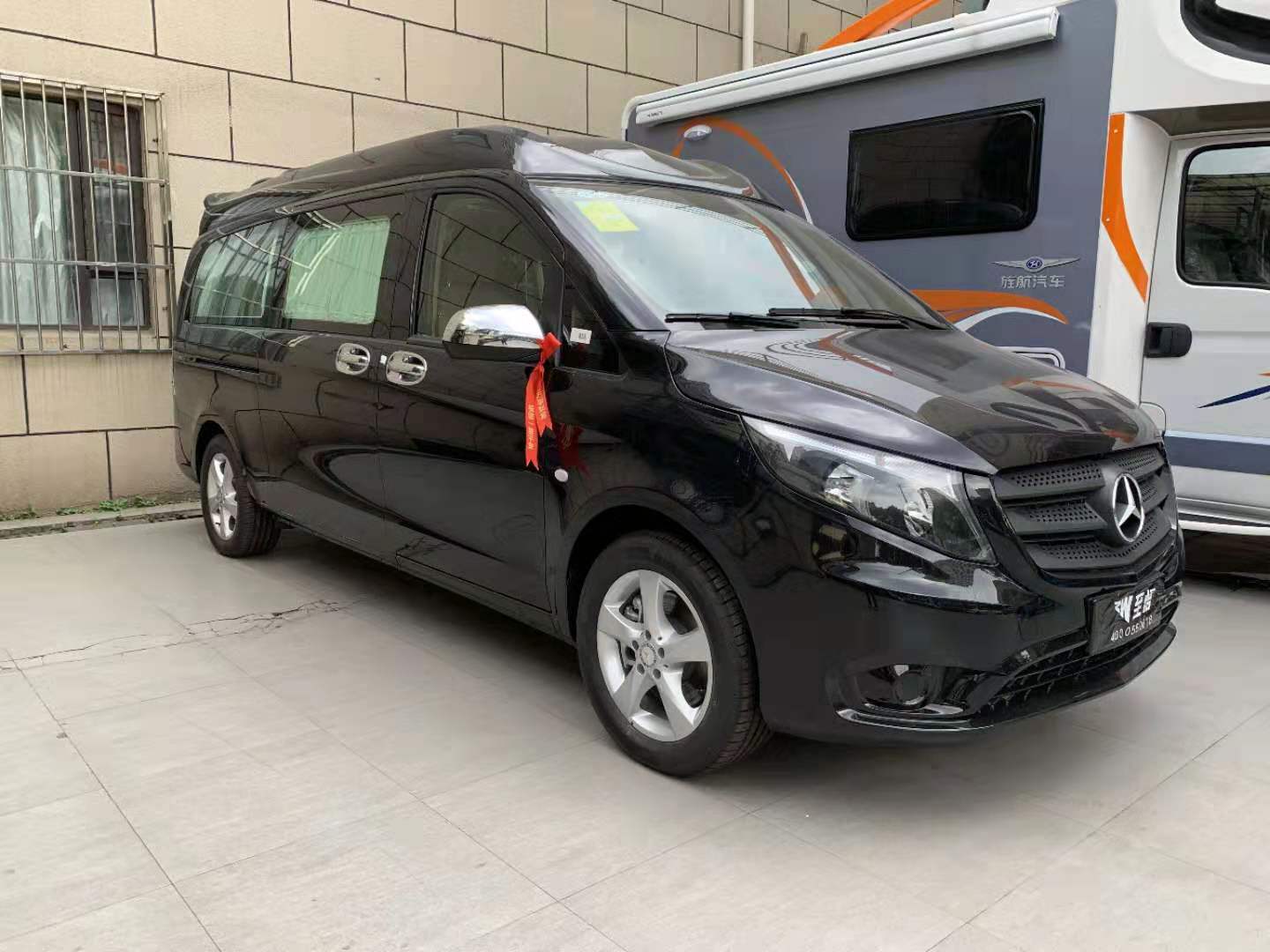 智汇舒车房车俱乐部奔驰威霆高顶改装全国上户加用车体验