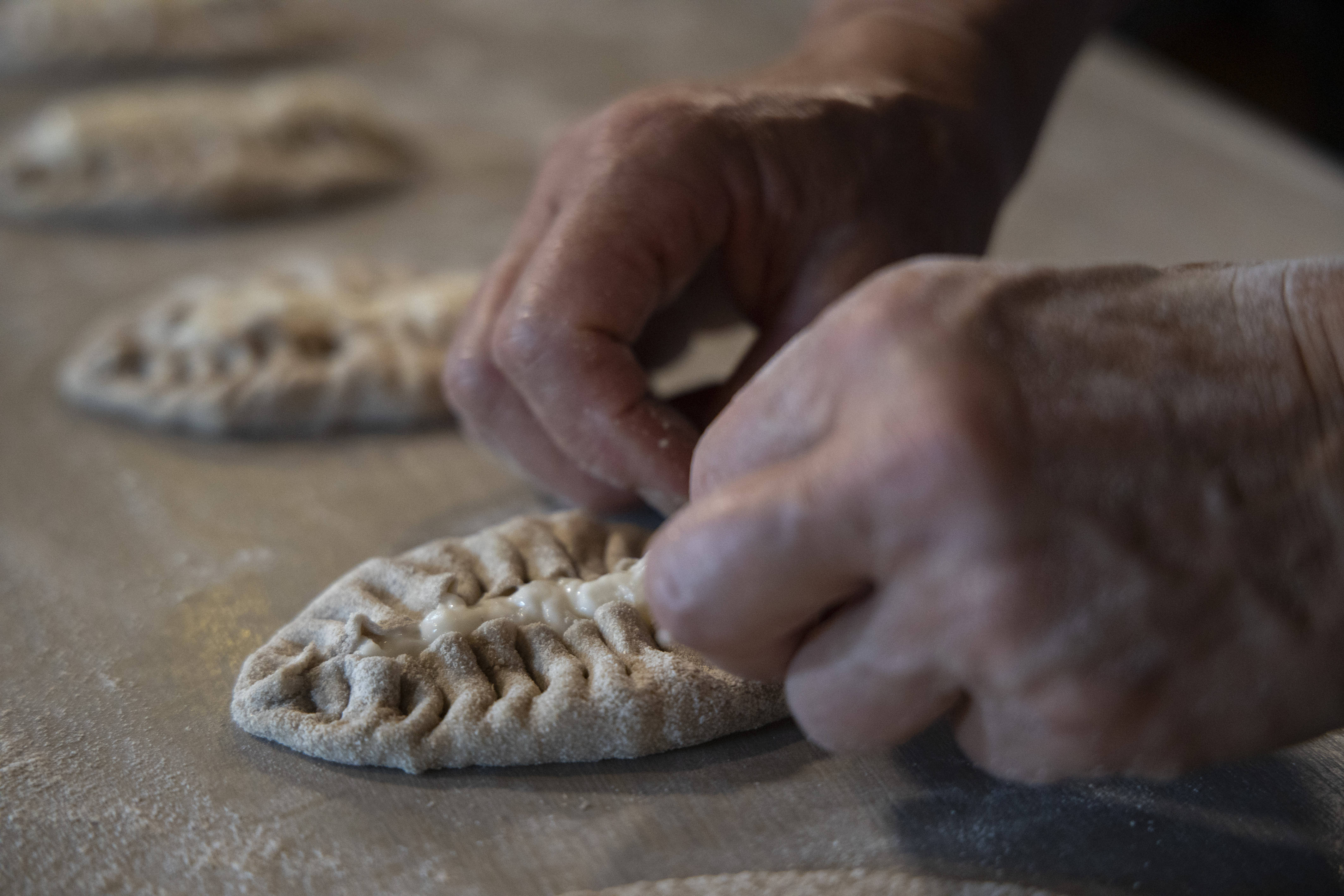 迎中秋世界各地传统糕点系列芬兰卡累利阿派