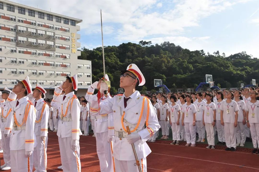 【潮闻道】新学期从第一次升旗开始—潮实初中部2019-2020学年度