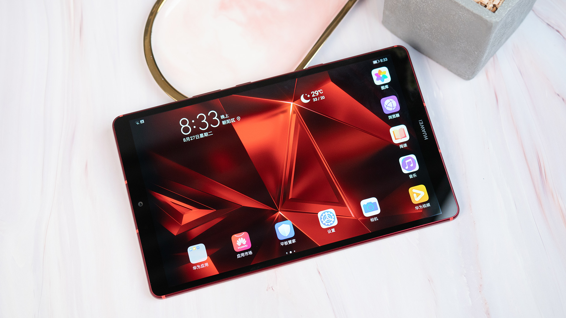 强劲性能液冷散热华为平板m6高能版图赏