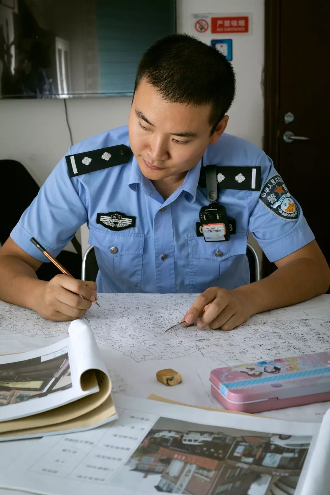 安顺民警胡鹏社区活地图平安风向标