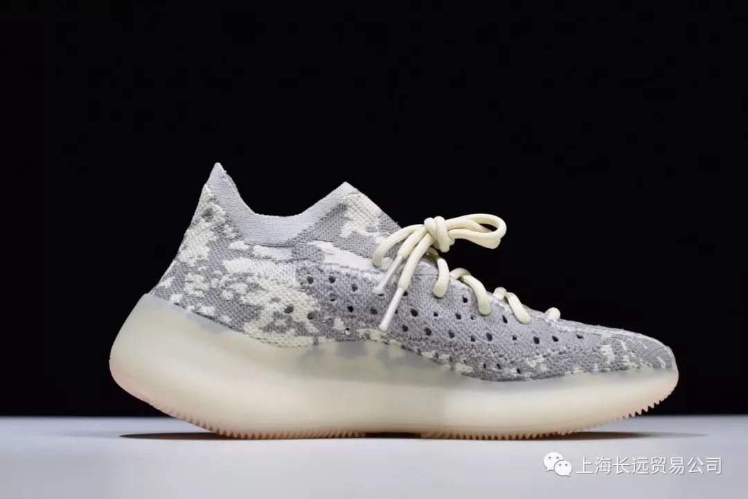 侃爷yeezy boost 350 v3外星人素黄灰迷彩 椰子鞋