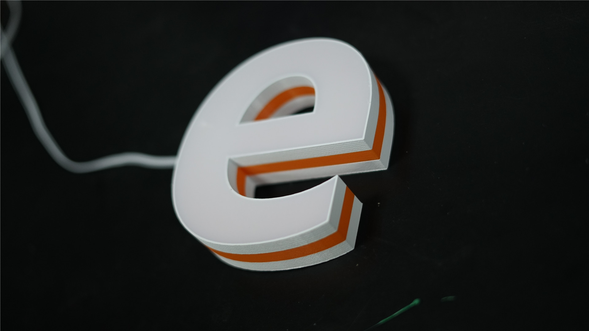 用3d打印技术做传统工艺做不了的字