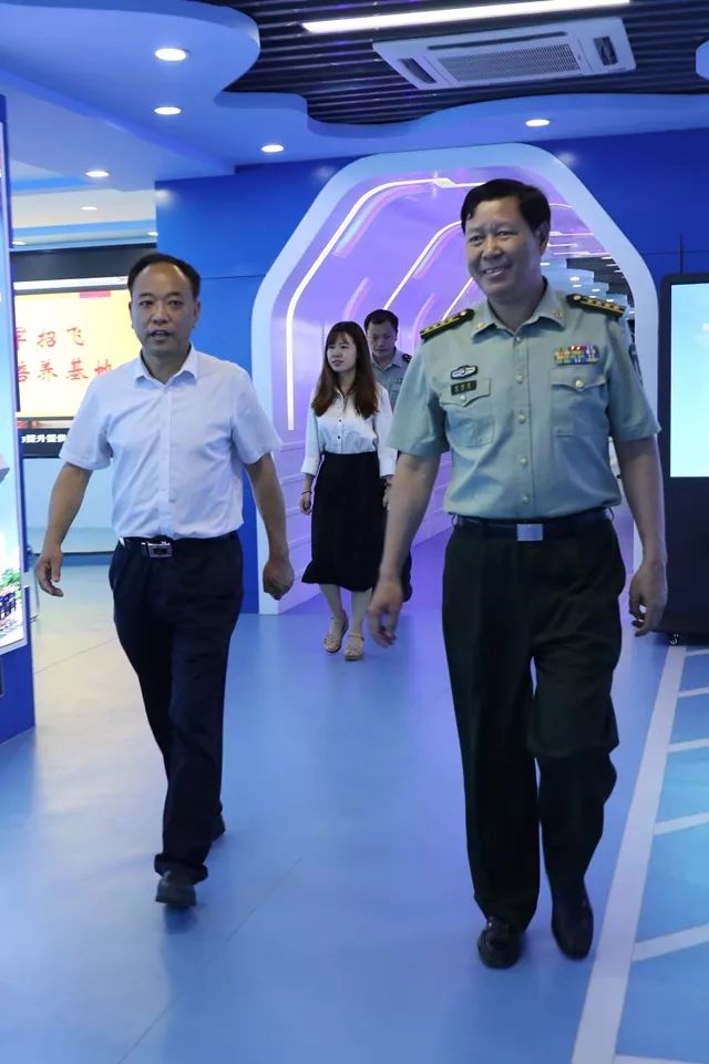 从这里走出了冯永生,李长顺等14位将军,进入新时期后,我校在全国率先