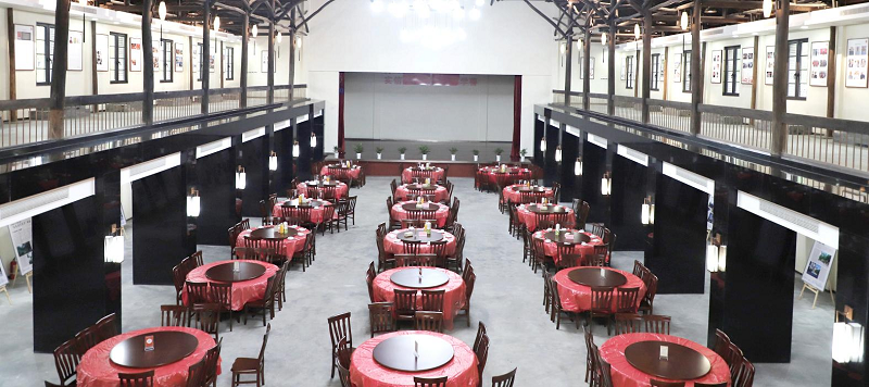 粗加工间,烹调间等固定设备设施,内部安装了视频监控,在餐厅的显示屏