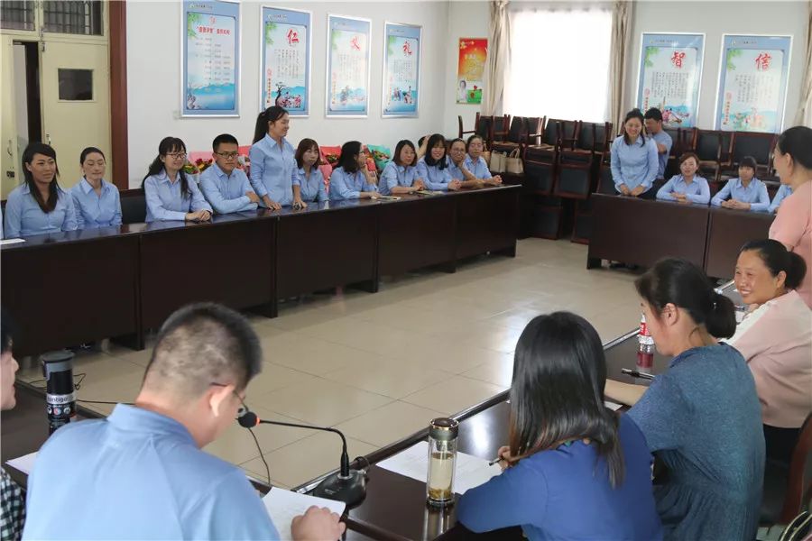 乡宁三中校长赵春海表示,临汾三中无私帮扶,工作扎实,倾囊相授,尽显