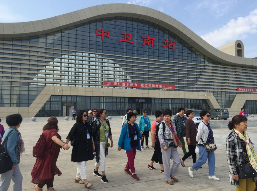 本次体验路线为银川-中卫,全程约1小时3分钟,9:03到达中卫南站.