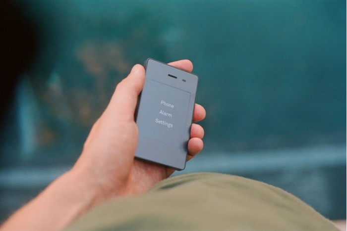 [图]帮你摆脱手机成瘾:light phone ii现接受预订 售价350美元