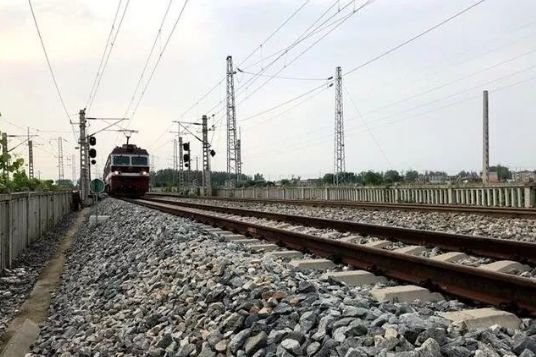 郑阜高铁开通漯阜铁路提速加车淮阳人出行将更便捷