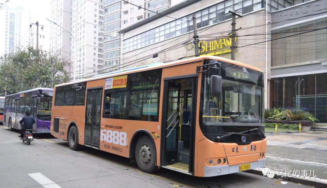 2012年的37路公交车 图片来源: @我爱开心超人