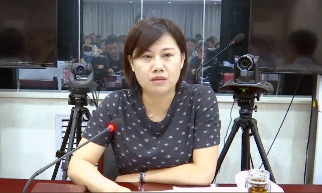 政府副县长郑丹参加会议,并就做好打击欺诈骗取医保基金专项行动作了