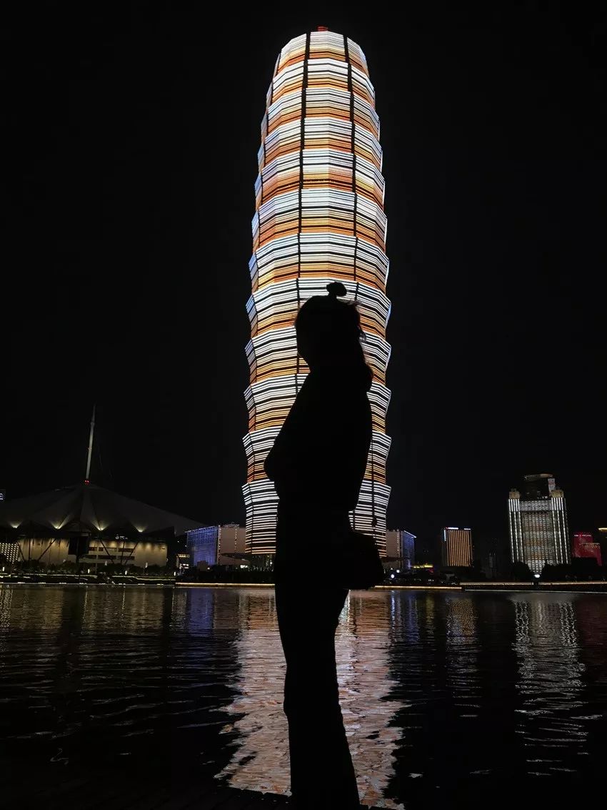 郑州夜景辣么美用来睡觉真是太浪费了