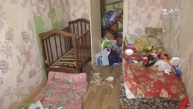出去潇洒11天儿子饿死女儿濒死得知只被判8年这个乌克兰女子笑了