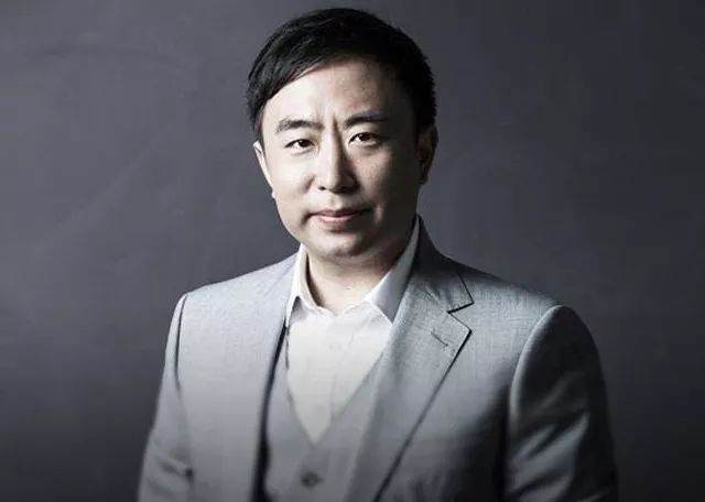 编辑 龚伟文 / 薛志强博士 中国协和医科大学整形美容外科博士,北京