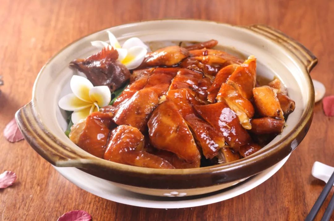 火龙果炒牛柳粒凤城四杯鸡藜麦淮山烩虾球 均安煎鱼饼招募对象招募