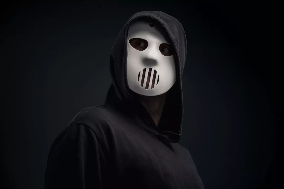 了一个歌单他就是kings of hardcore——angerfist准备了一个开学大礼