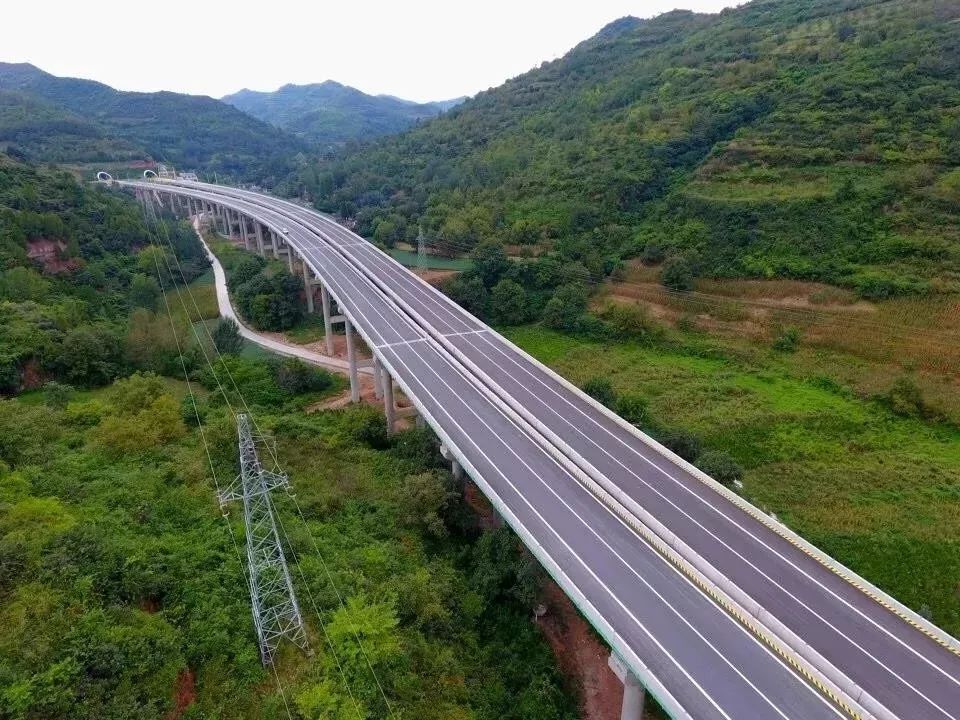 两徽高速李白杜甫1000多年前就已经走过