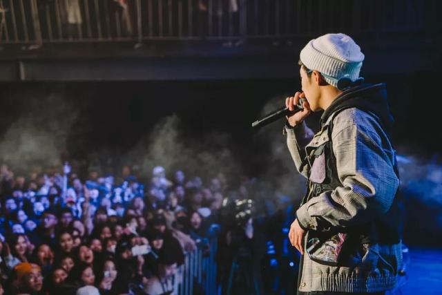 地下8英里「去地下」_说唱