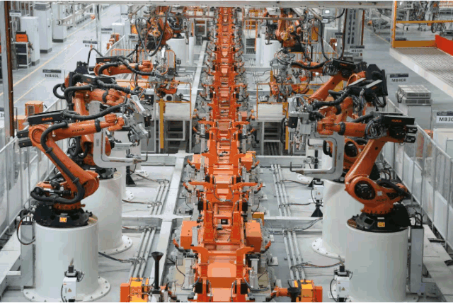 0标准全球采购,启用abb,kuka机器人400台以上,自动化生产率高达90%