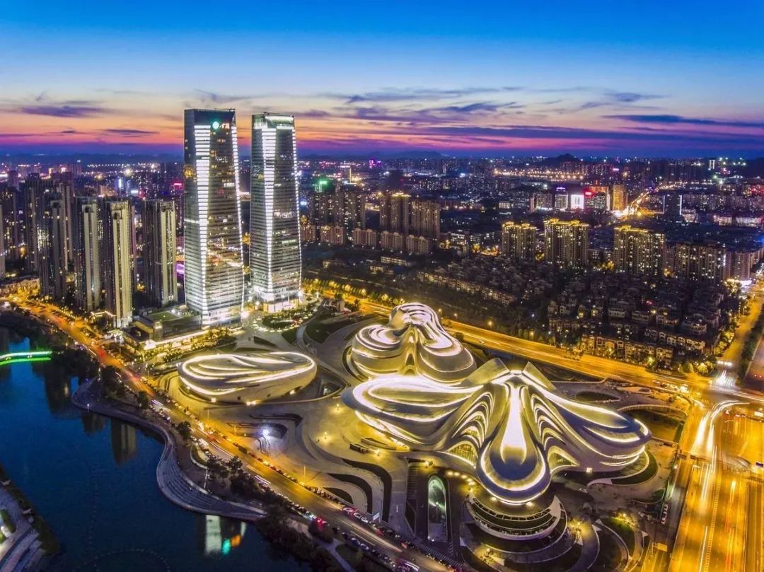 与果岭的共鸣——绿城高尔夫叠院,城市瑰宝如院以藏_长沙