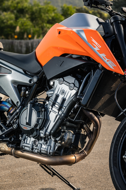 弯道手术刀 KTM 790 DUKE 深度测评-搜狐大视野-搜狐新闻