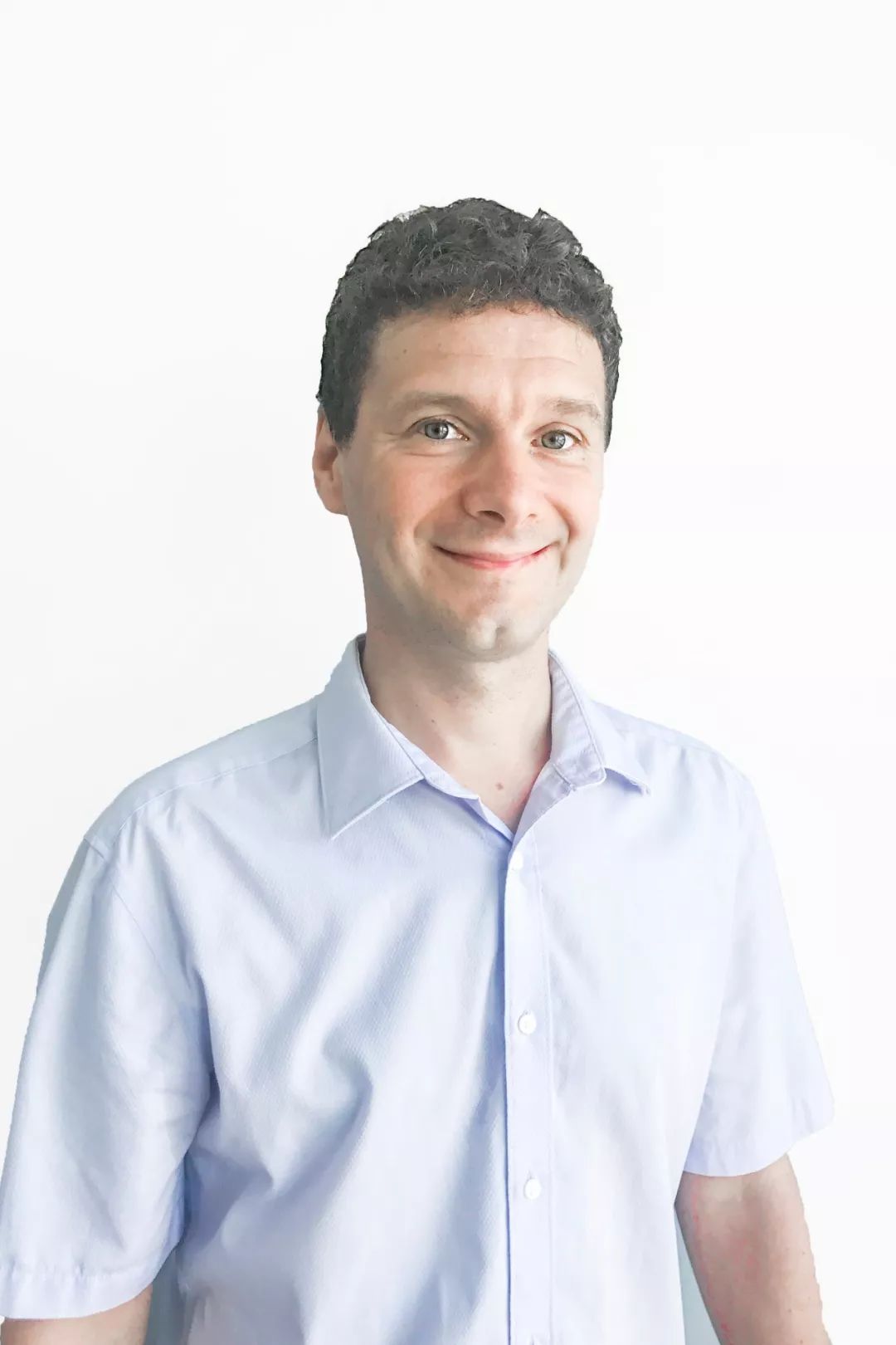 职播间有限算力资源下的深度学习与人脸识别技术人脸抓拍算法设计移植