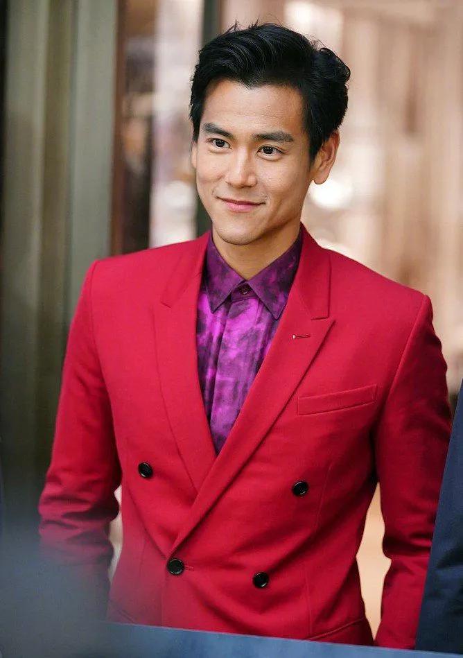 彭于晏近照抬头纹明显82年出生的男明星如今都怎样了