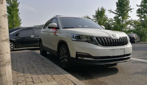 斯柯达柯米克演绎主流suv气场