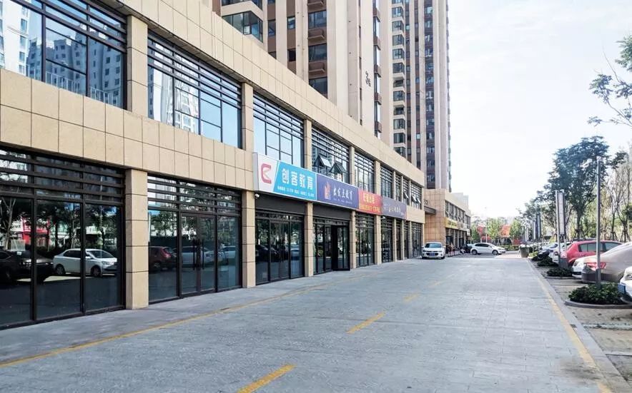 坐标日照新市区济南路临街商铺招商席位有限