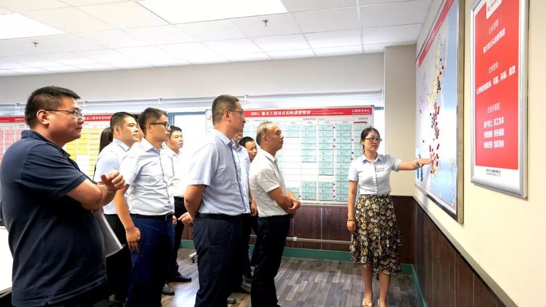 湖南省宁乡市市委副书记刘永红一行到访大牧人探讨智能化猪场