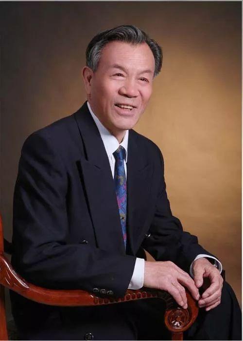 书法家—欧阳中石环保专家—曲格平将军—阴法唐知名在外肥城人才代表