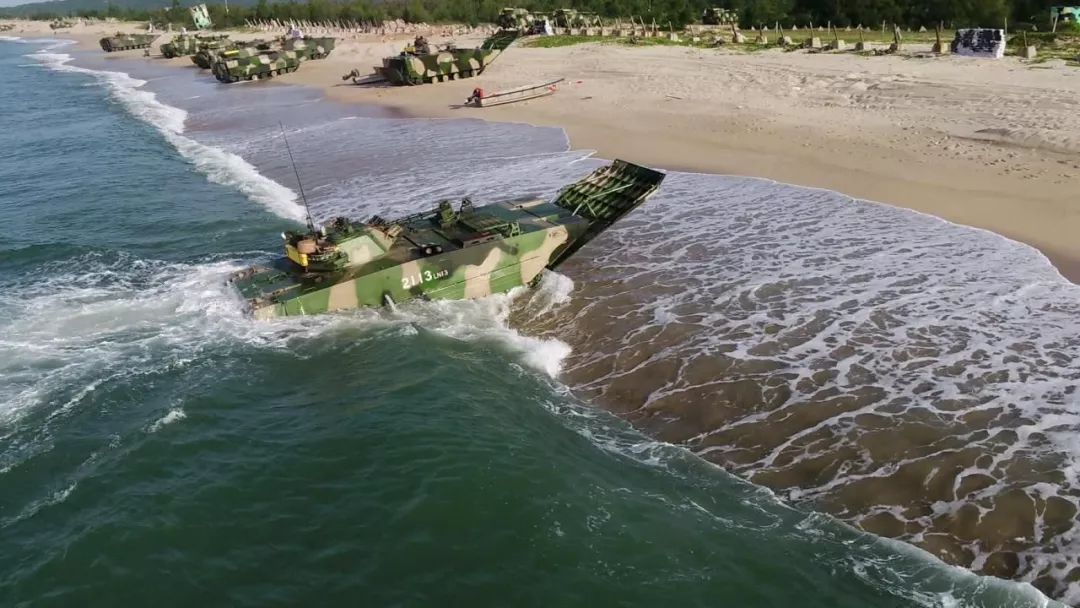 陆海空联合海上突击 多兵种协同体系对抗_演习