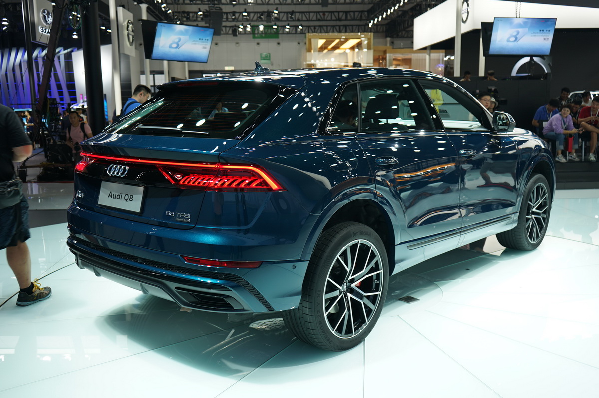 2019成都车展奥迪q8开启预售限量版车型售10976万元