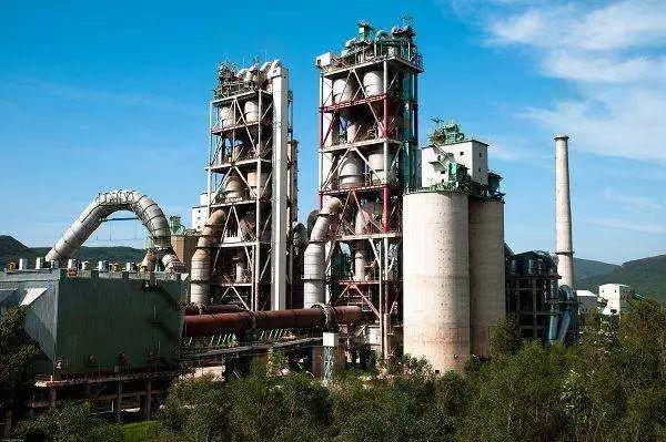 您见过吗国外的水泥厂竟是这个样子