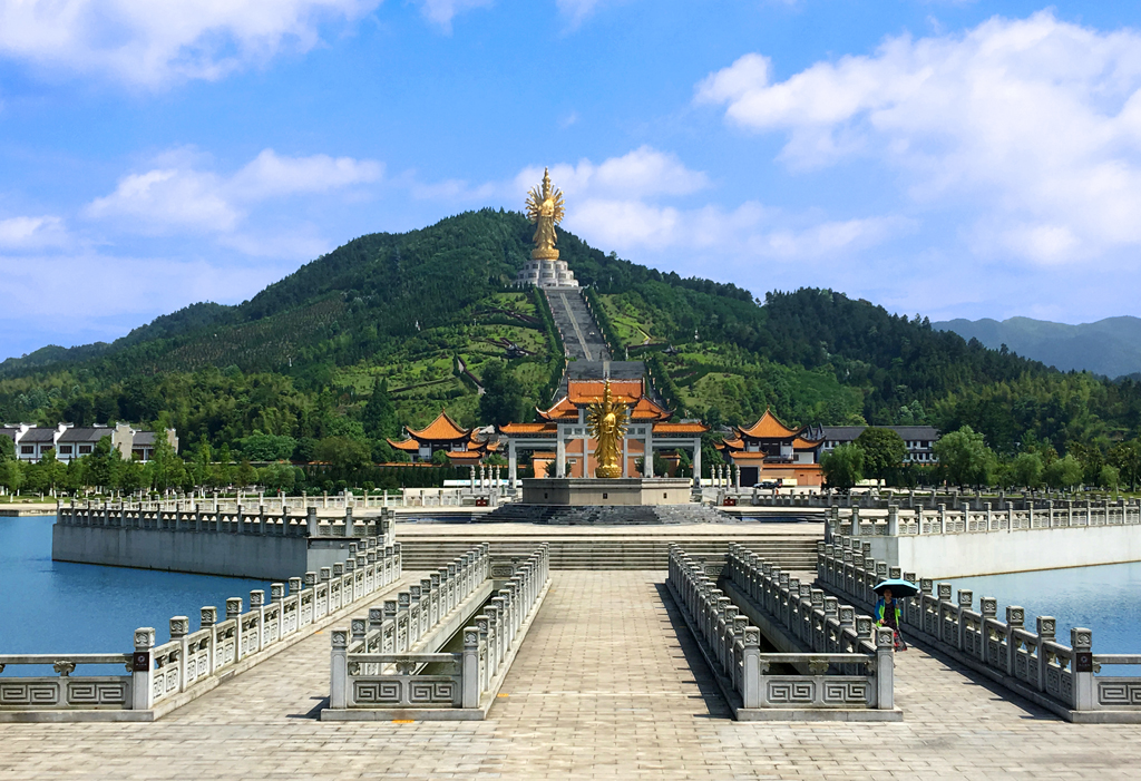 原创湖南一座被忽视的寺庙,是4a景区,创建以来有一千多年历史