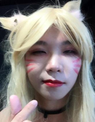 lol大人物:大器晚成,余小c的成皇之路