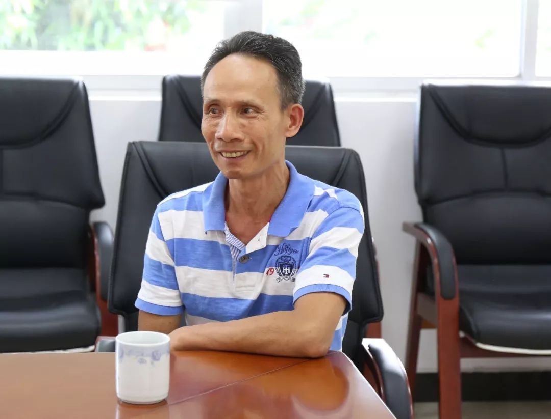 黄连社区表彰张庆绍张其芬两位黄连好人正能量