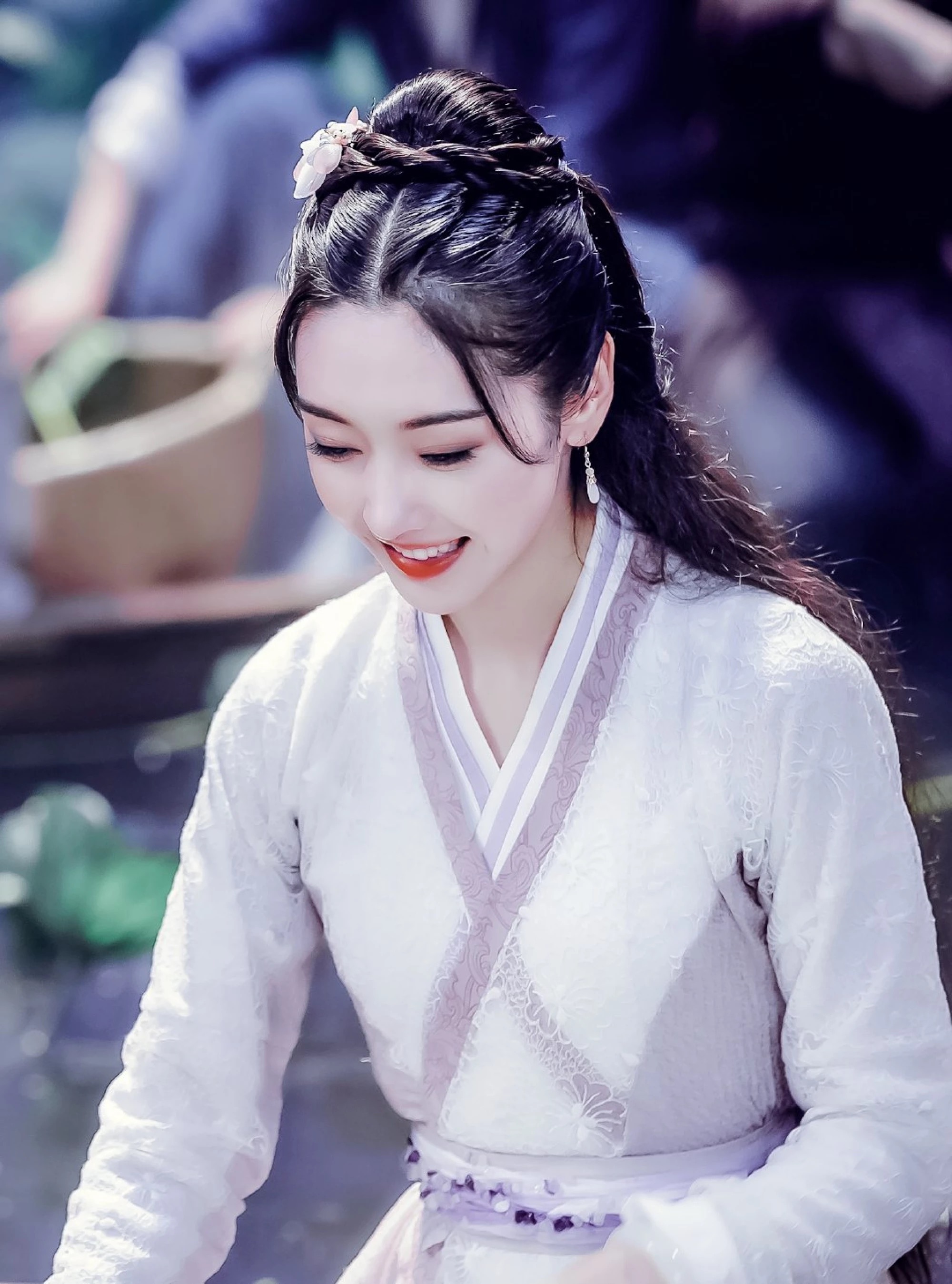 宣璐最美的一个角色不在《陈情令》,而是《灵魂摆渡》中她_作品