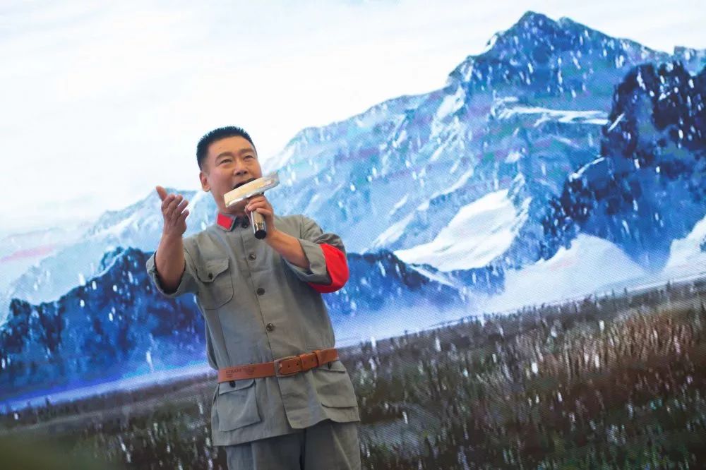 云建华《半截皮带》王研瑾《中华少年》魏思雨 庞令起 闫小青《精忠报